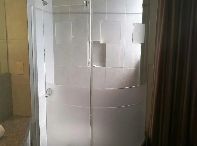 Paraiso Hotel 3*